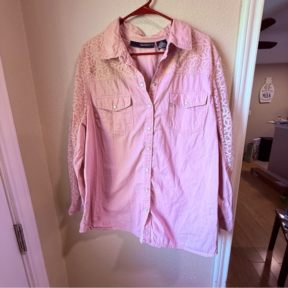 Denim 24/7 Rose Pink Lace-Trim Button-Up Shirt